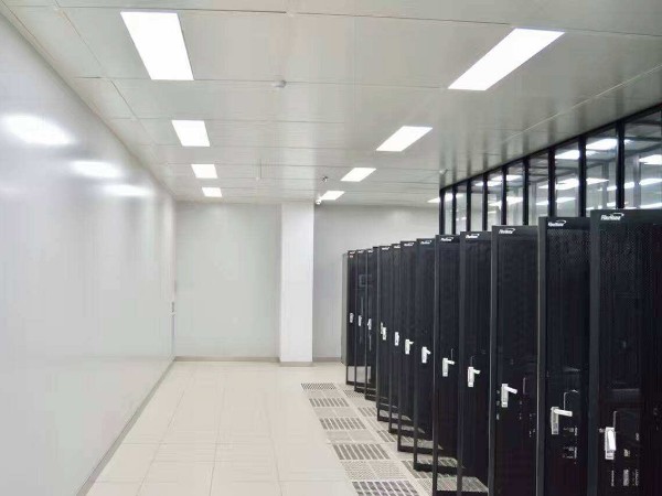 動(dòng)環(huán)監(jiān)控系統(tǒng)哪家公司好？入圍過(guò)通信、電力、電網(wǎng)行業(yè)的！